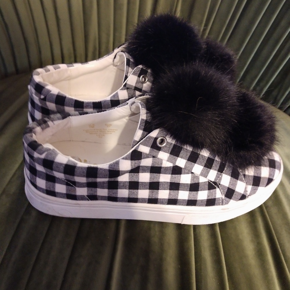 Sam Edelman slip on tennis shoes.